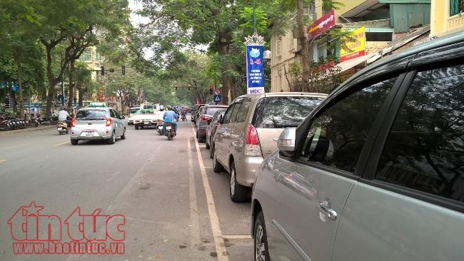 Ngại loay hoay với Iparking, nhiều người vẫn muốn trả tiền mặt ảnh 5